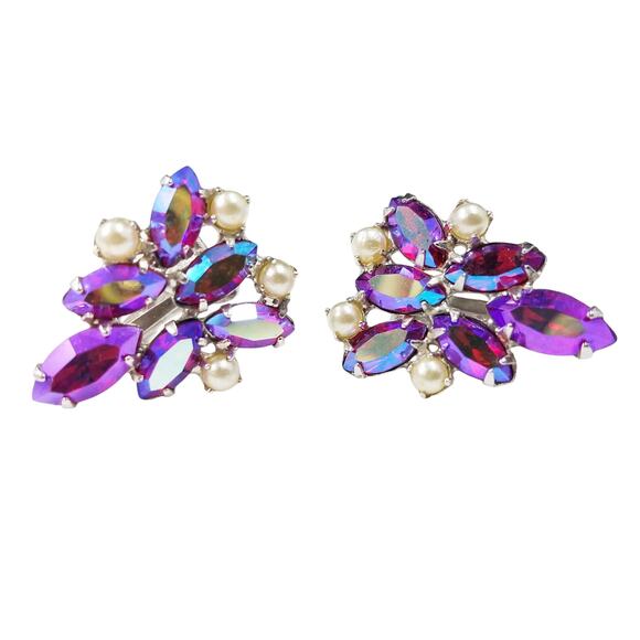 Vintage B. David Aurora Borealis Red Rhinestone & Faux Pearl Clip Earrings 1960s - Picture 1 of 10